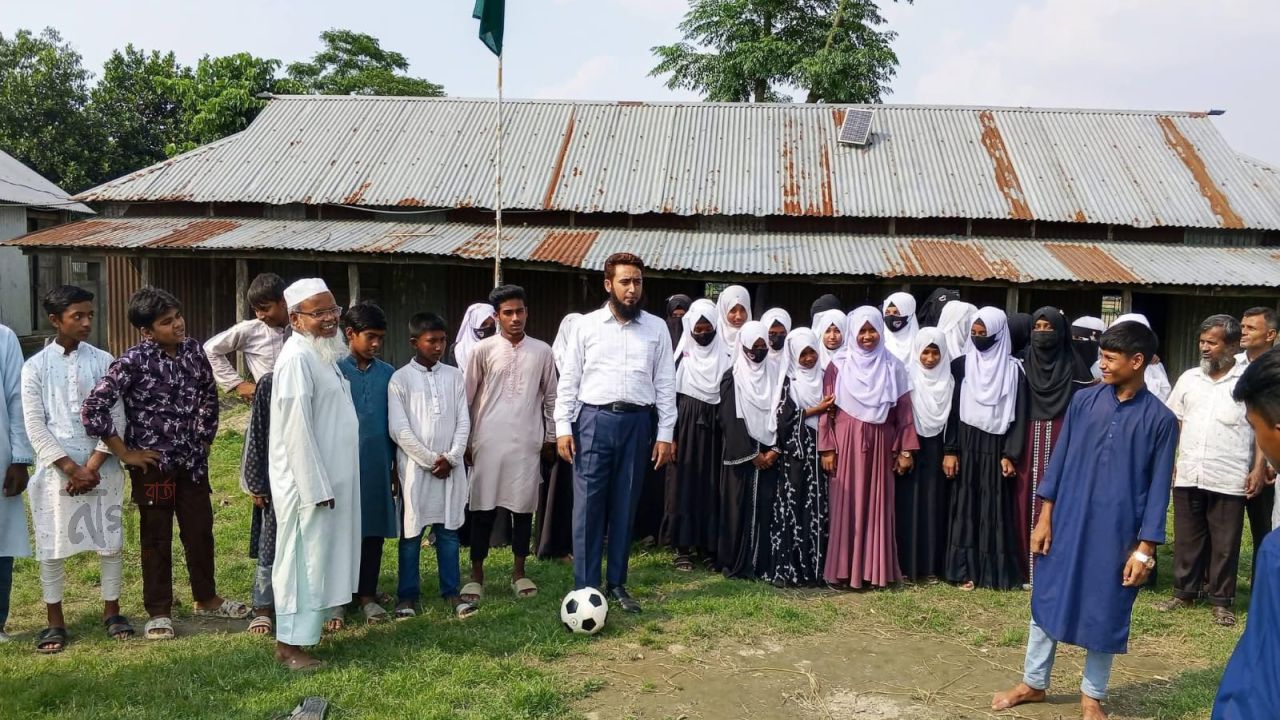ইসলামপুরে ইউএনও’র দিনব্যাপী পরিদর্শন, শিক্ষা ও সেবার মান উন্নয়নে জোর