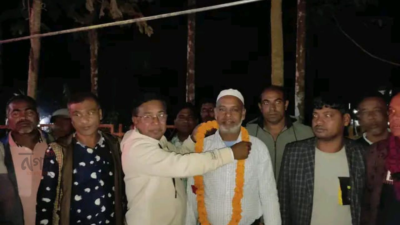 স্বৈরাচারী আওয়ামী সরকারের রক্তচক্ষু, দমন-পীড়ন, হামলা-মামলা কোনো কিছুই দমাতে পারেনি মাদারগঞ্জের রাজপথের সাহসী সৈনিক ডা. এম এ মান্নান কে।
