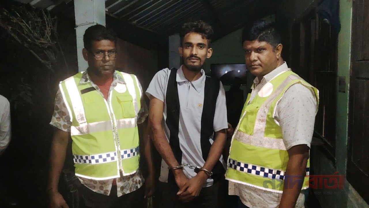 কুষ্টিয়ায় সড়কে ডাকাতির প্রস্তুতিকালে যুবককে গণপিটুনি দিয়ে পুলিশে দিল জনতা